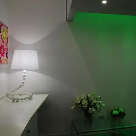 The Fresh Glamour Bed & Breakfast Napoli