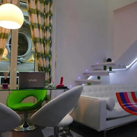 The Fresh Glamour فندق مبيت وإفطار نابولي